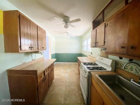 17 Clark Drive Howell NJ 07731