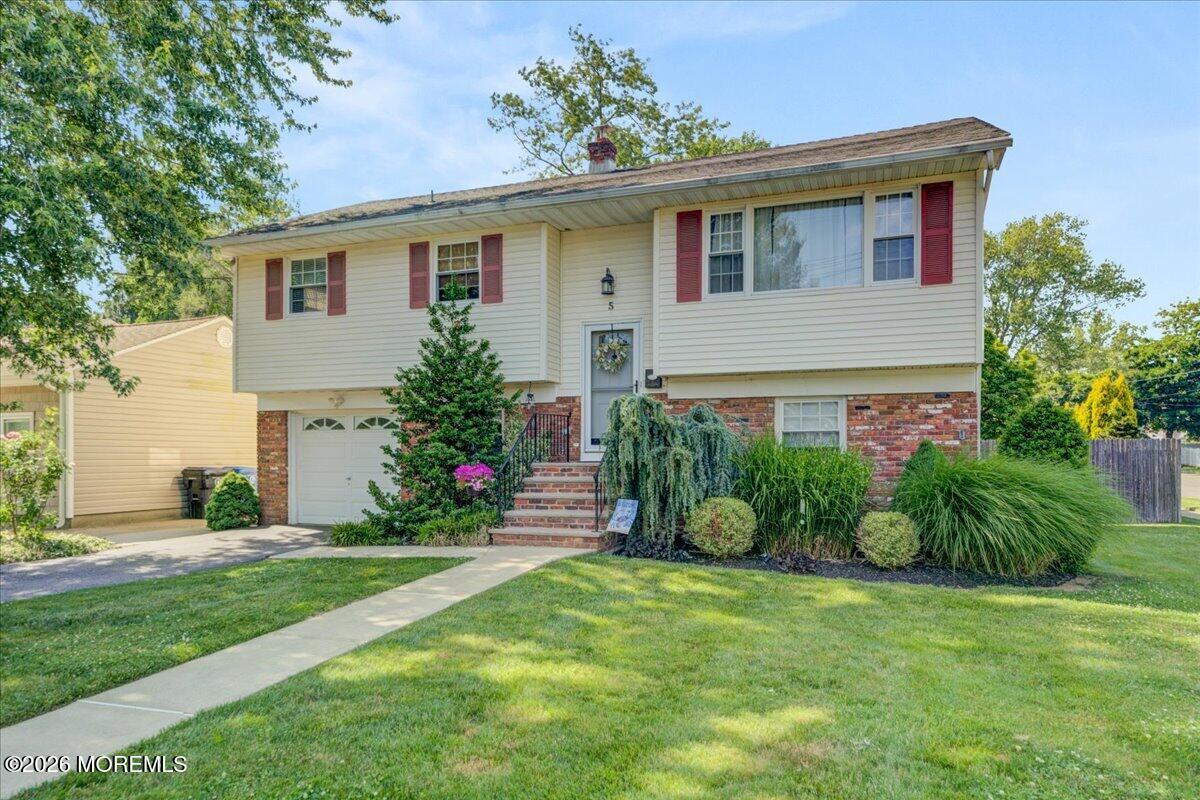 5 Brook Street Red Bank NJ 07701