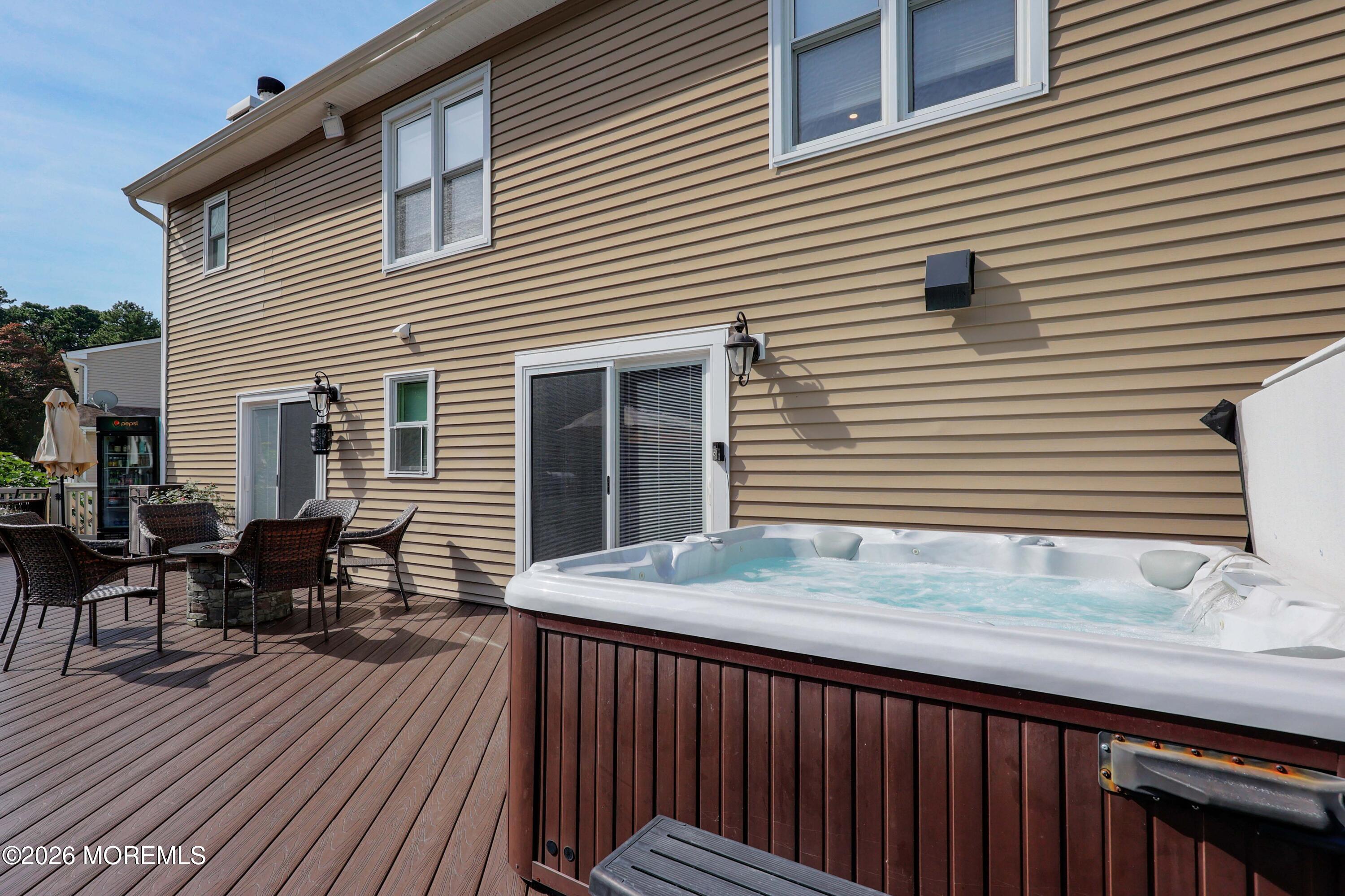 99 Oak Glen Road Toms River NJ 08753