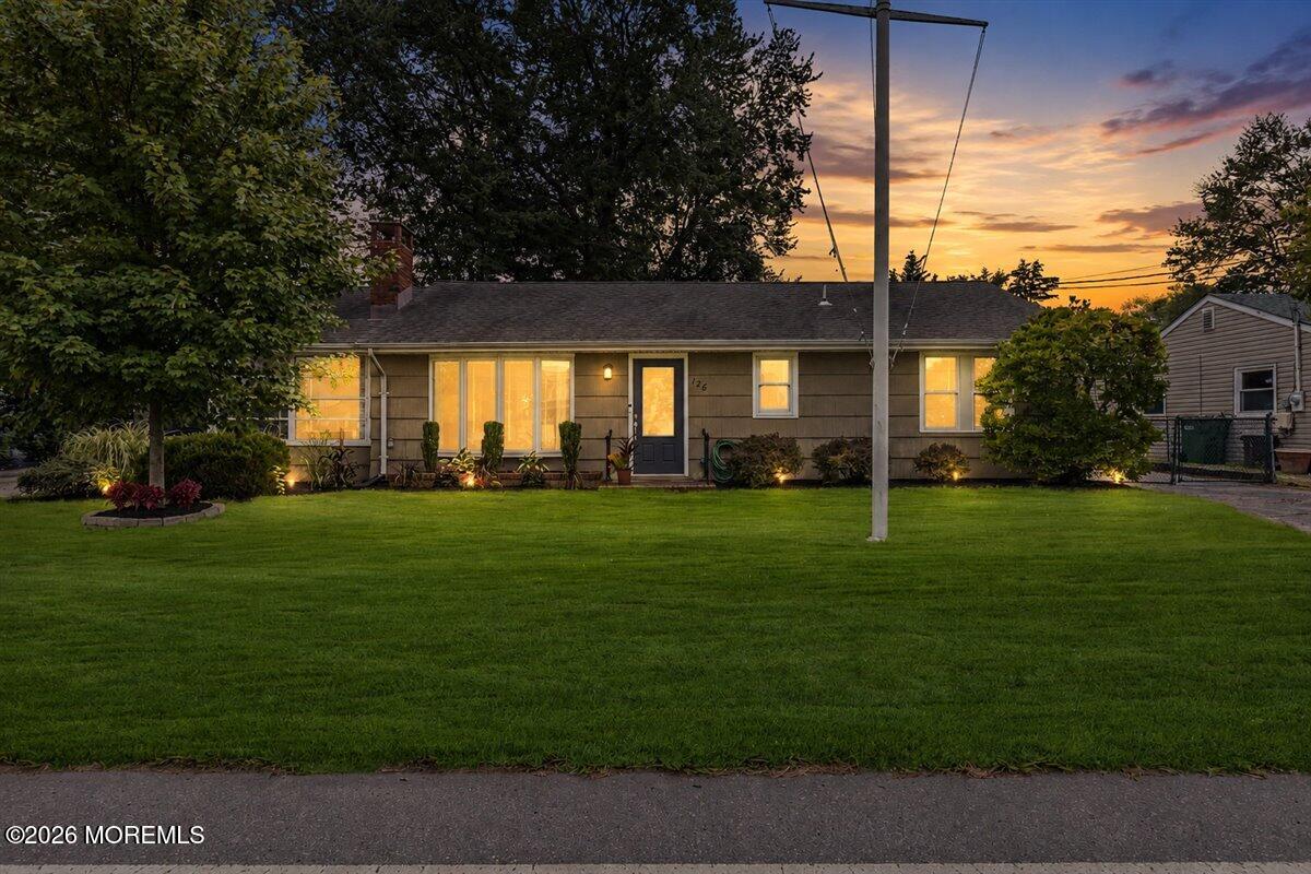 126 Compass Avenue Beachwood NJ 08722