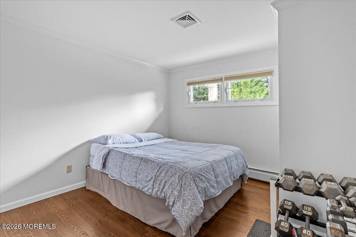 126 Compass Avenue Beachwood NJ 08722