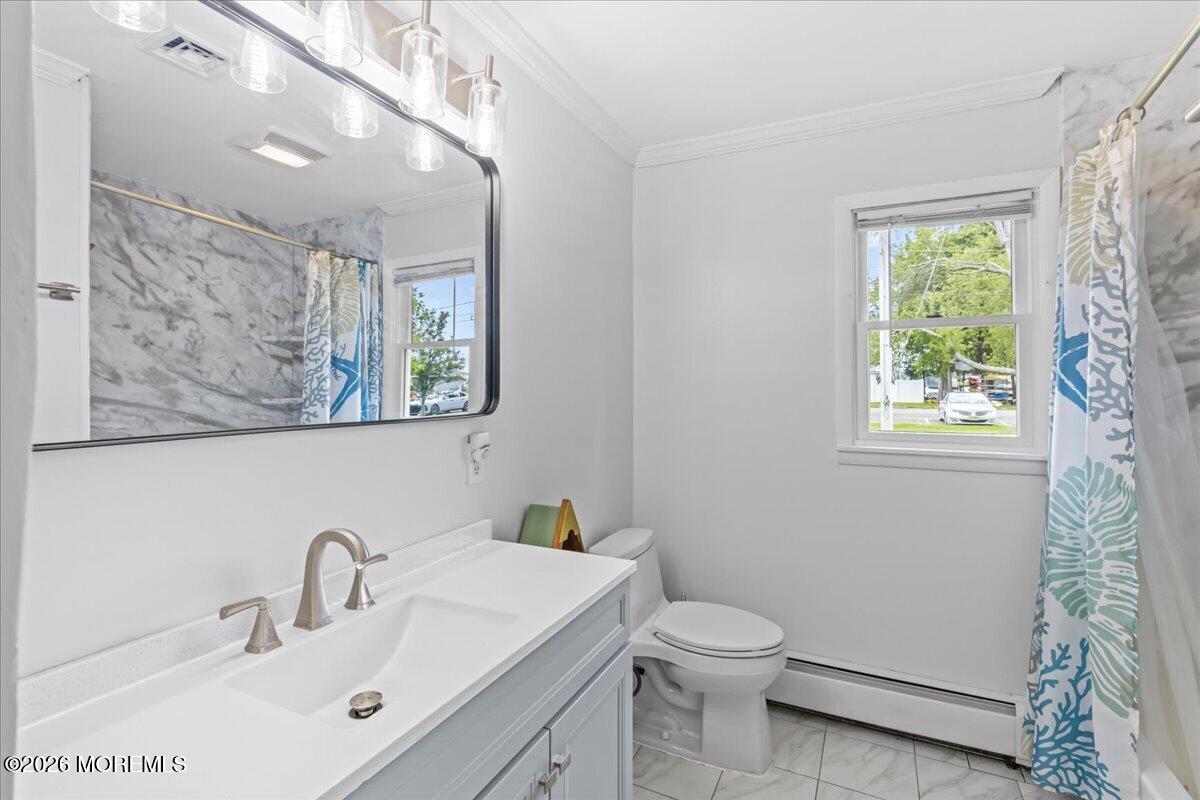 126 Compass Avenue Beachwood NJ 08722