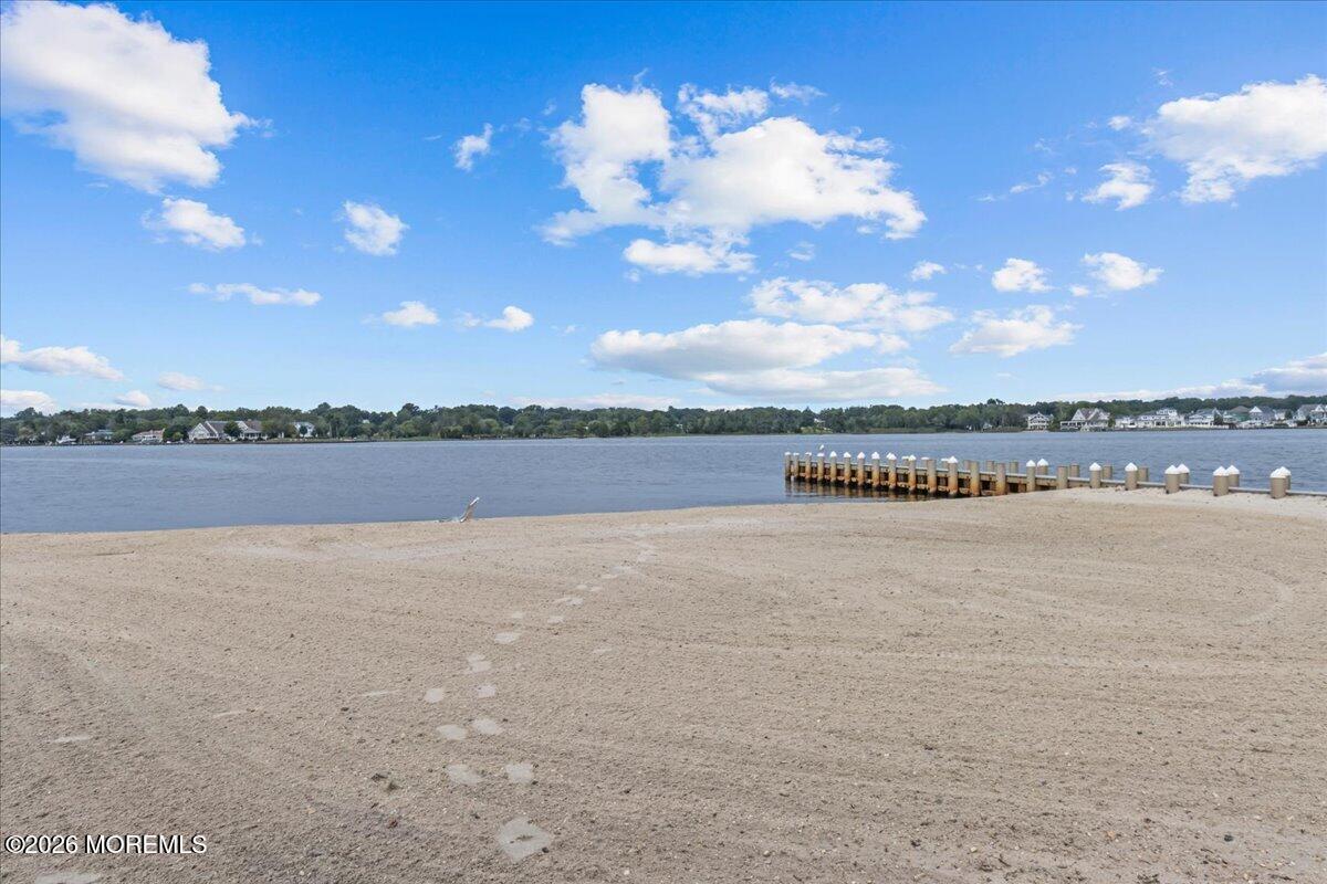 126 Compass Avenue Beachwood NJ 08722