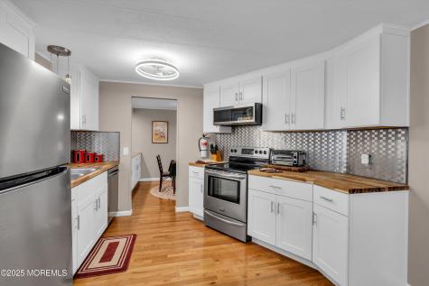 166 Mockingbird Way Whiting NJ 08759