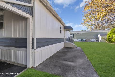 166 Mockingbird Way Whiting NJ 08759