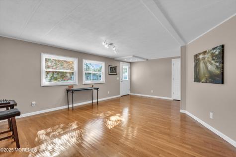 166 Mockingbird Way Whiting NJ 08759