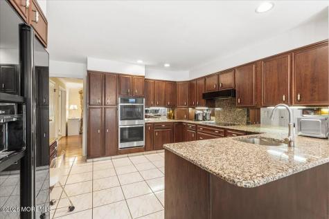 7 Morse Way N Holmdel NJ 07733