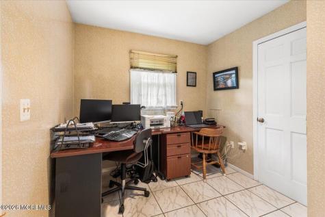 7 Morse Way N Holmdel NJ 07733