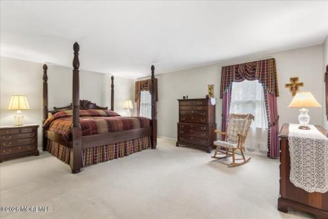 7 Morse Way N Holmdel NJ 07733