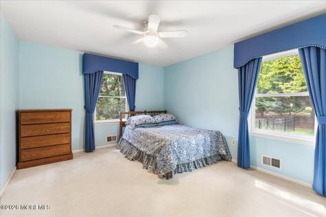 7 Morse Way N Holmdel NJ 07733
