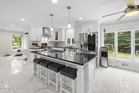 289 Cranberry Road Farmingdale NJ 07727