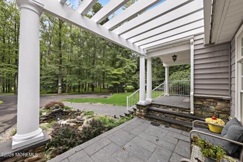 289 Cranberry Road Farmingdale NJ 07727