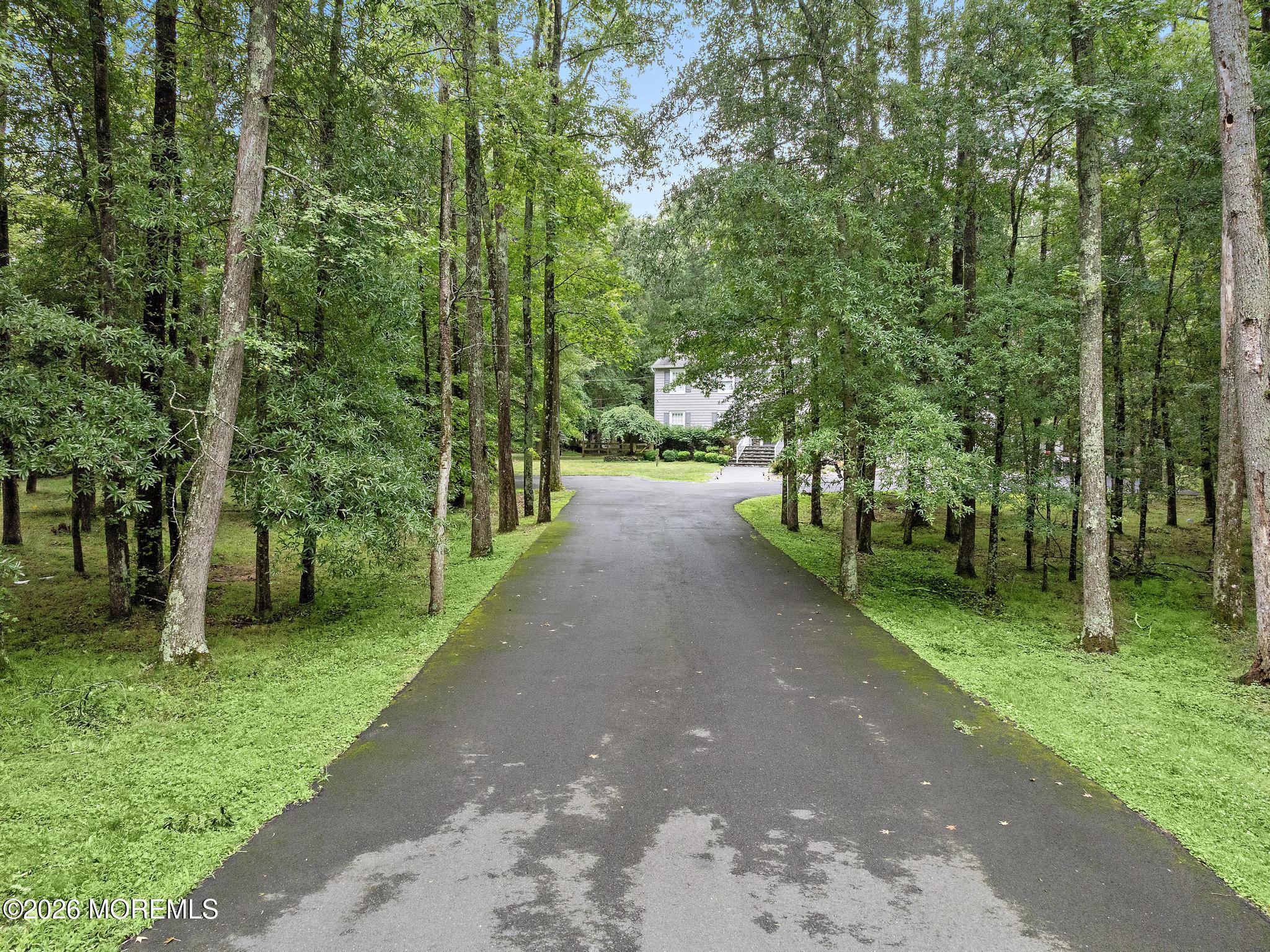 289 Cranberry Road Farmingdale NJ 07727