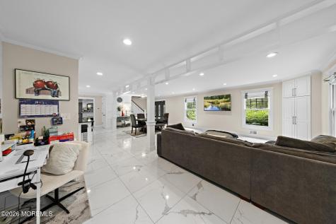 289 Cranberry Road Farmingdale NJ 07727