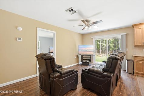 14 Abbey Court Forked River NJ 08731