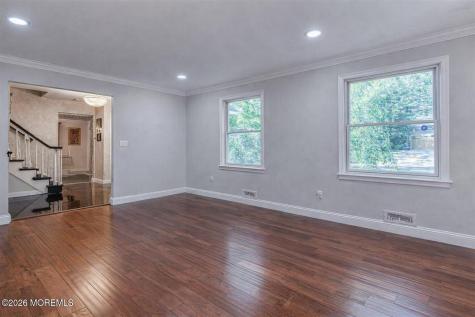 52 Yorktown Road East Brunswick NJ 08816