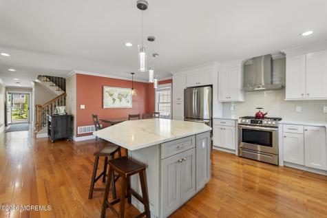 813 E Curtis Avenue Wall NJ 07719