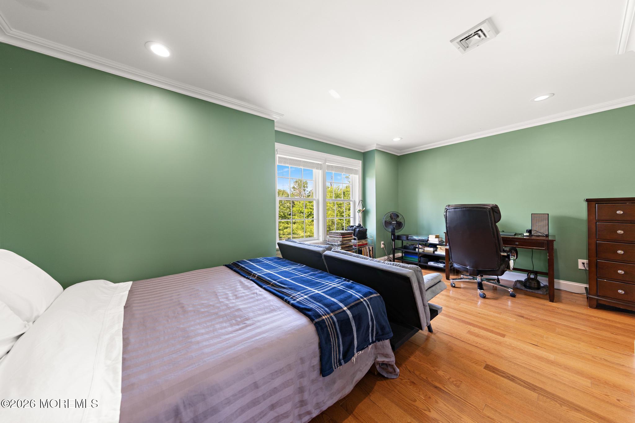 813 E Curtis Avenue Wall NJ 07719