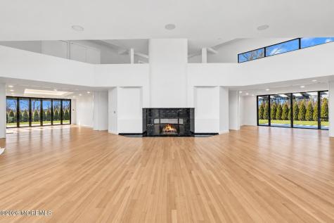 14 Saxony Drive Oakhurst NJ 07755