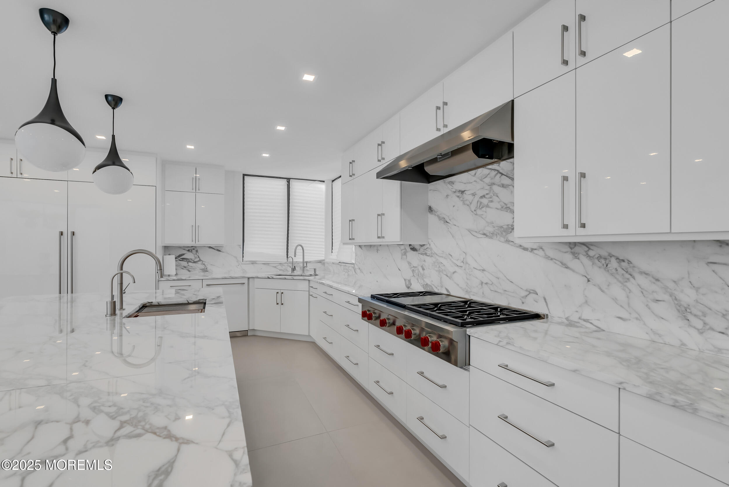 14 Saxony Drive Oakhurst NJ 07755