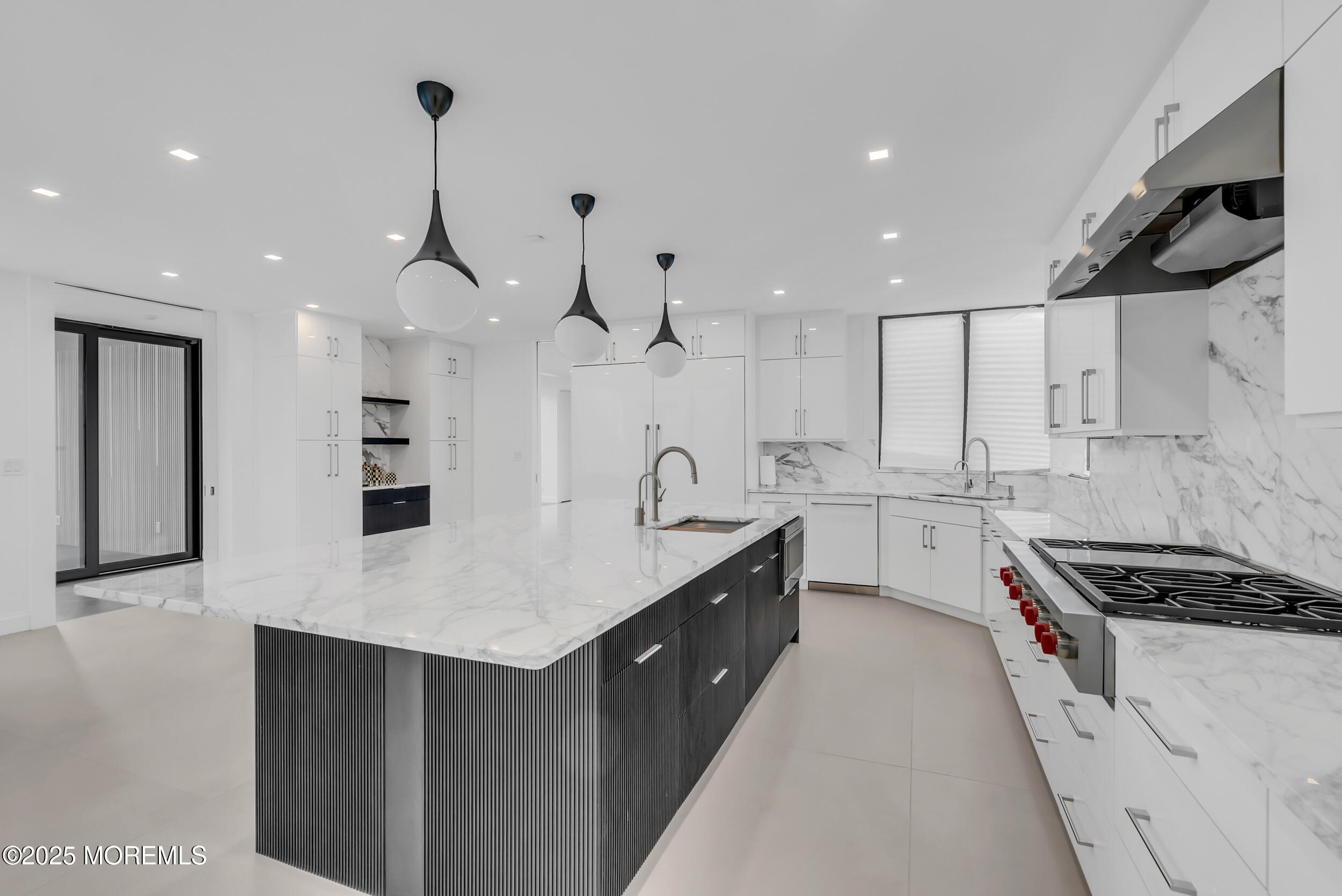 14 Saxony Drive Oakhurst NJ 07755
