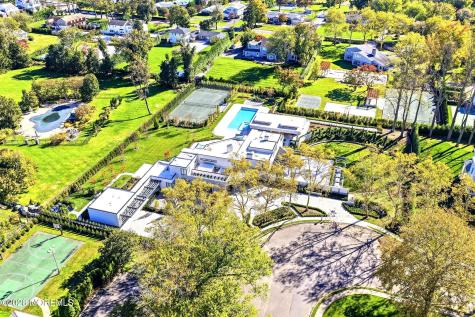 14 Saxony Drive Oakhurst NJ 07755