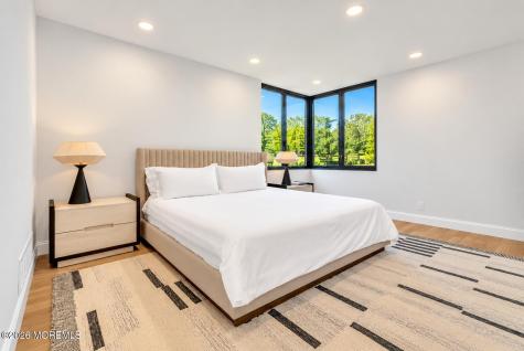 14 Saxony Drive Oakhurst NJ 07755