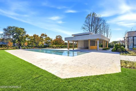 14 Saxony Drive Oakhurst NJ 07755