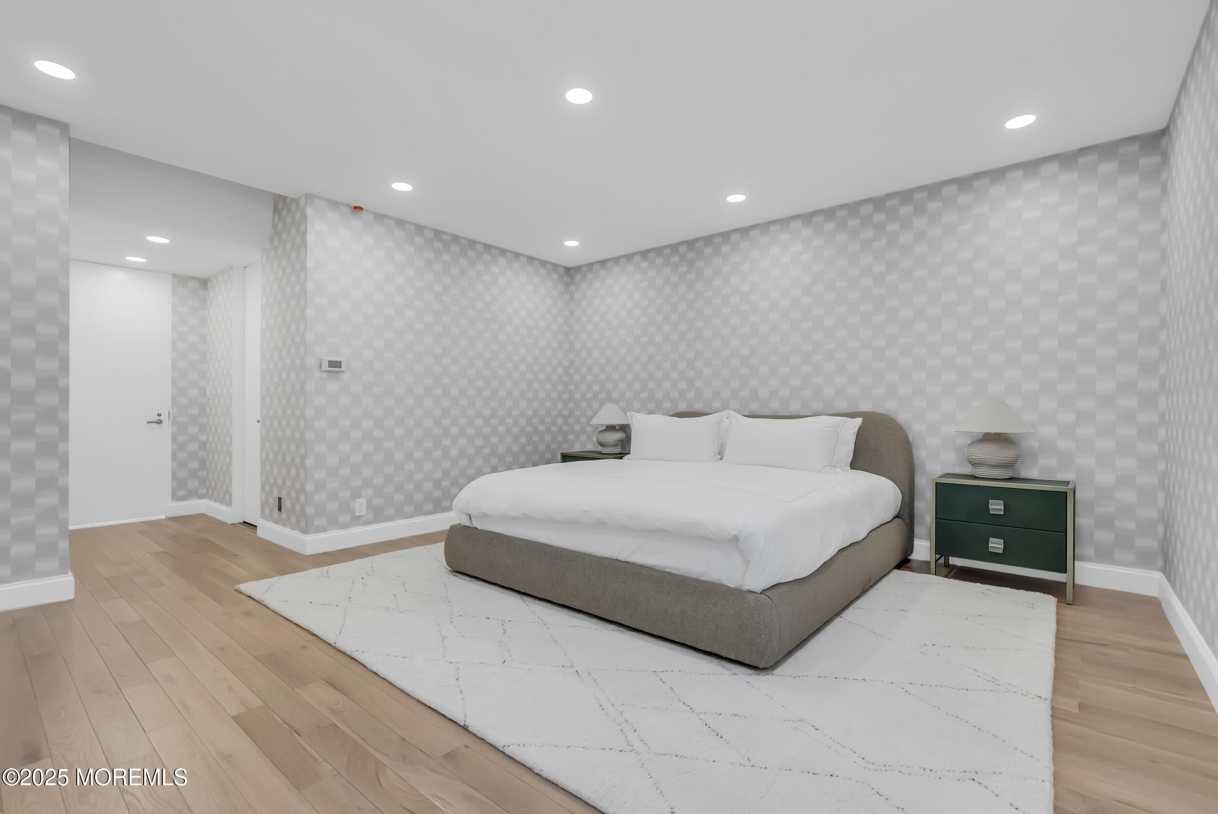 14 Saxony Drive Oakhurst NJ 07755