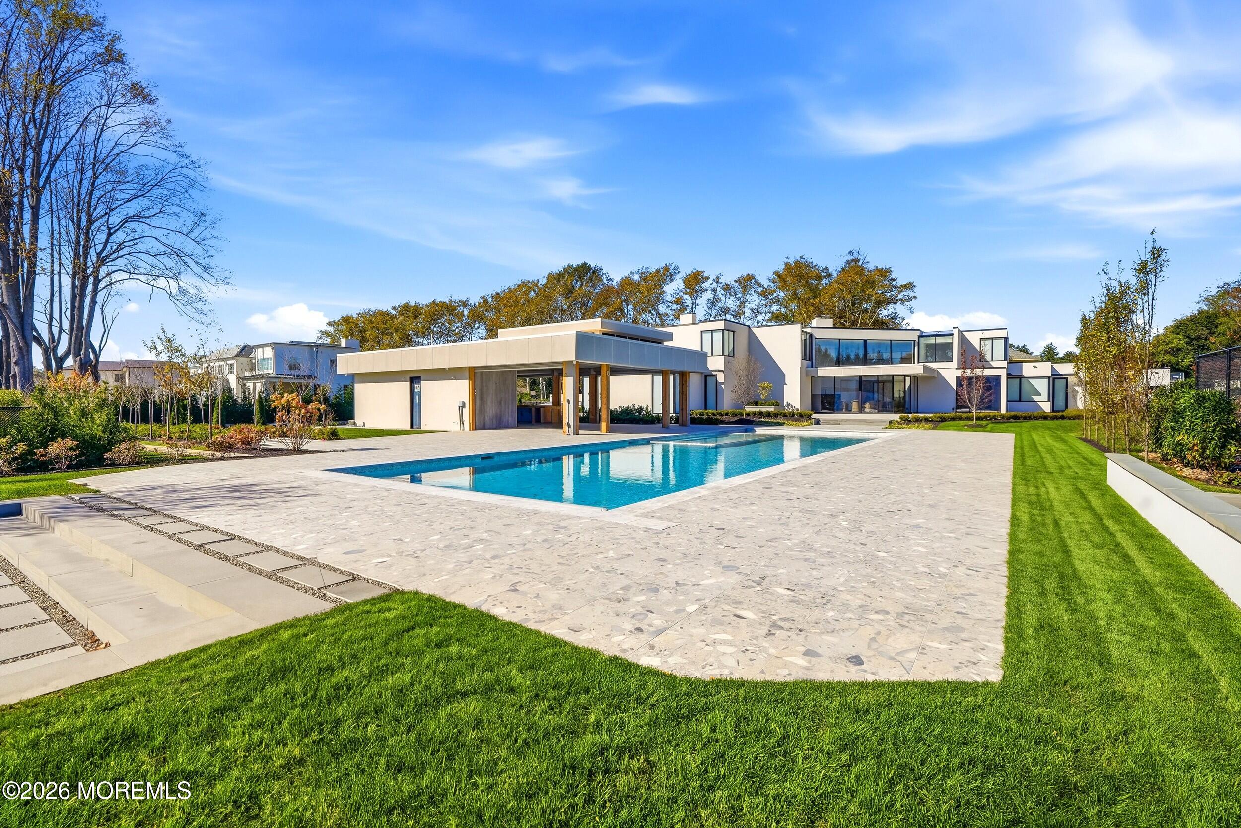 14 Saxony Drive Oakhurst NJ 07755