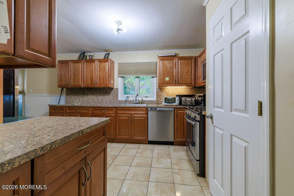 614 Caranetta Drive Lakewood NJ 08701