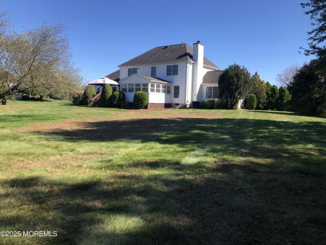 10 Saddlebrook Road Millstone NJ 08535