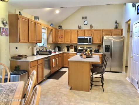 10 Saddlebrook Road Millstone NJ 08535