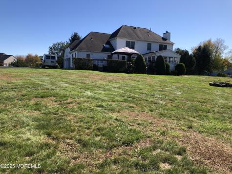 10 Saddlebrook Road Millstone NJ 08535