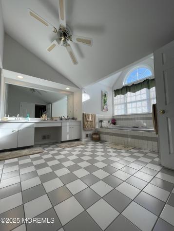 10 Saddlebrook Road Millstone NJ 08535