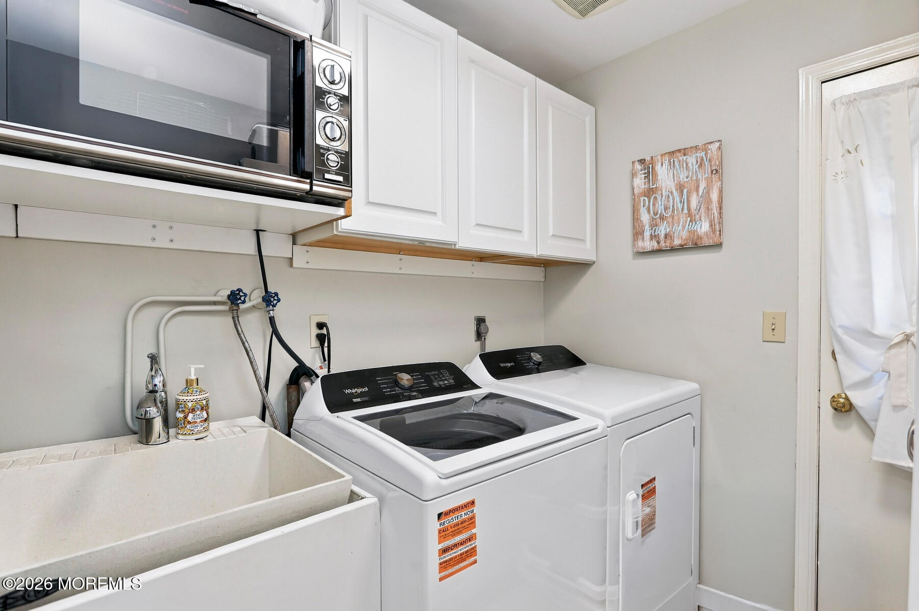 1906 Robin Hood Drive Wall NJ 07719