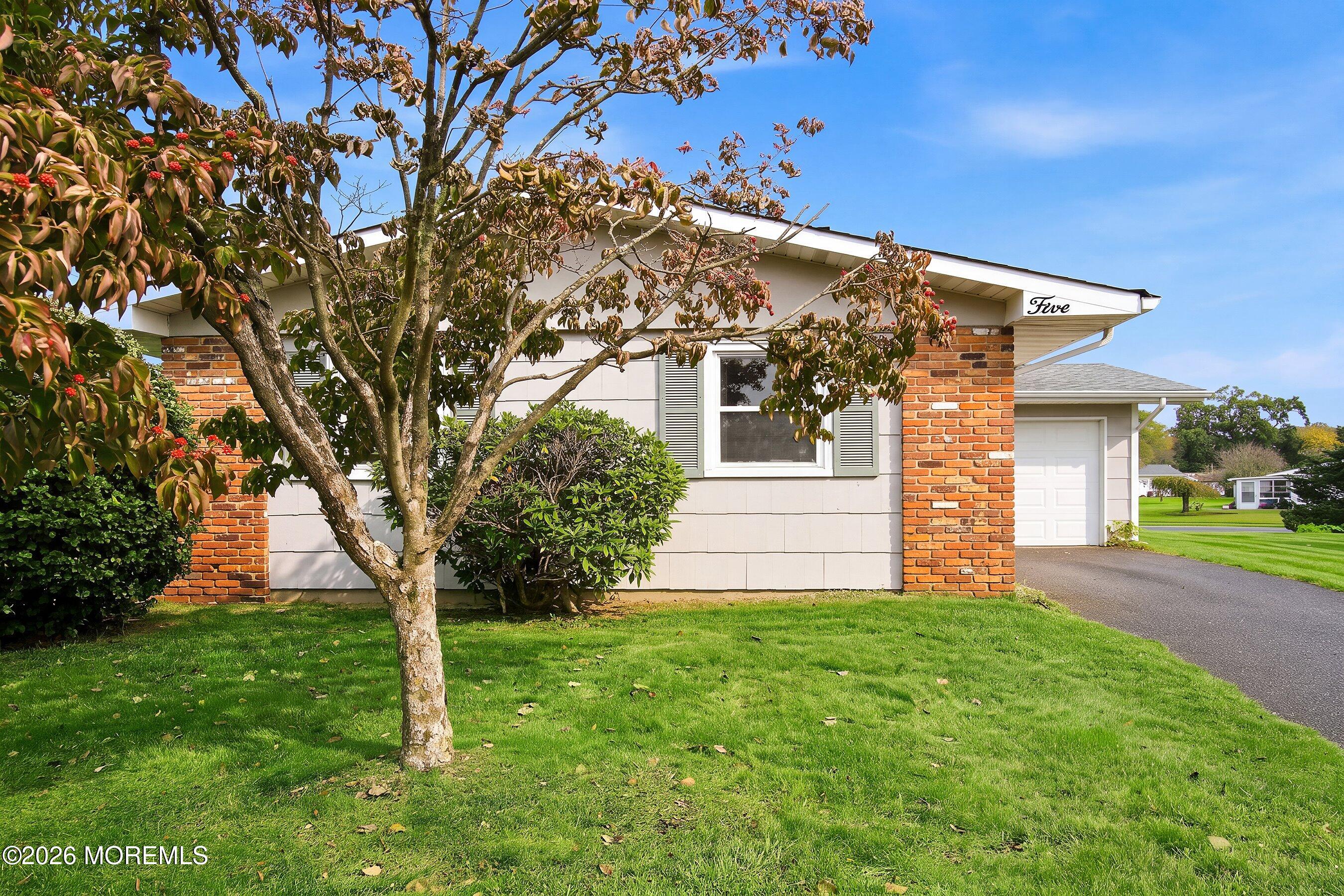 5 Thomas Court Brick NJ 08724