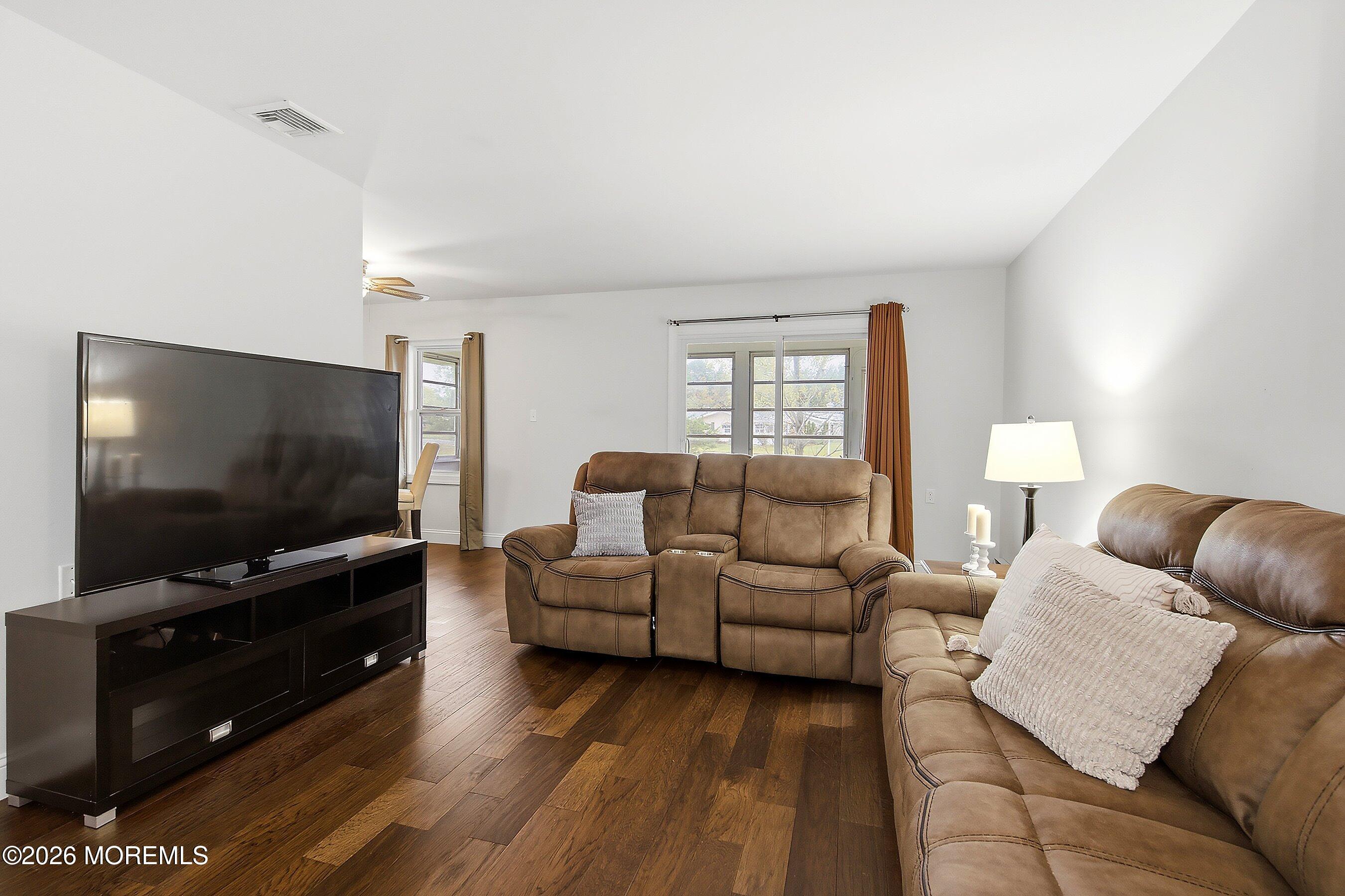 5 Thomas Court Brick NJ 08724