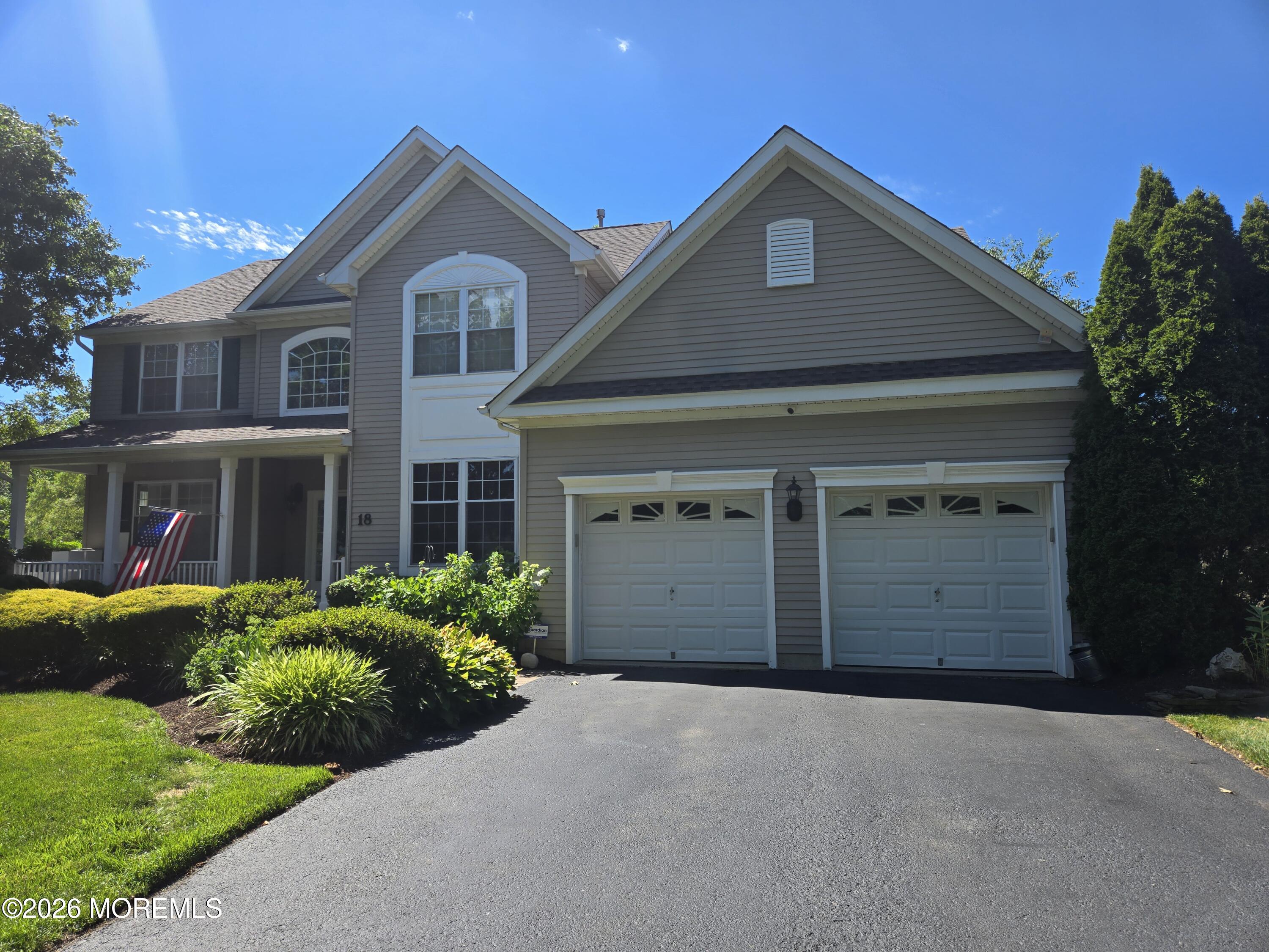 18 Lockewood Lane East Windsor NJ 08520