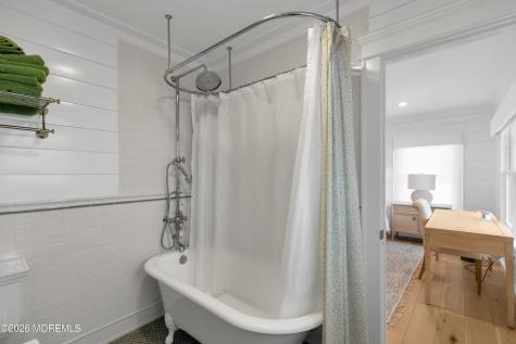 564 Lake Avenue Bay Head NJ 08742