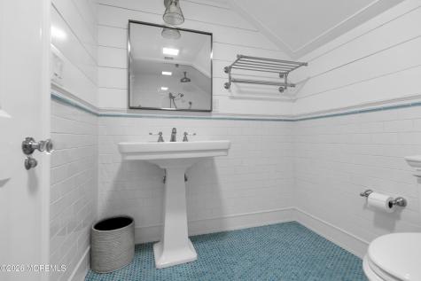 564 Lake Avenue Bay Head NJ 08742