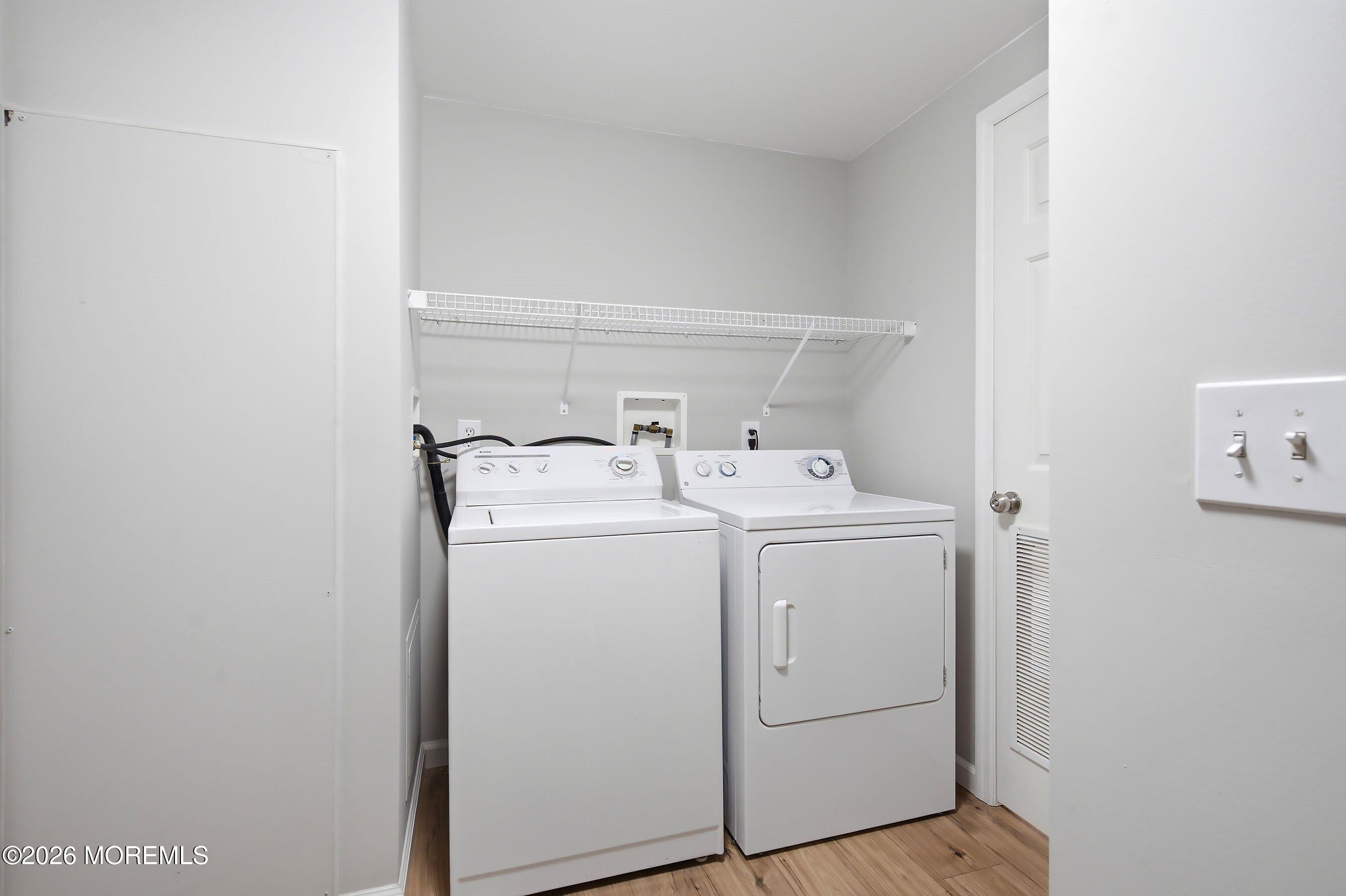 99 Oak Ridge Lane Manahawkin NJ 08050