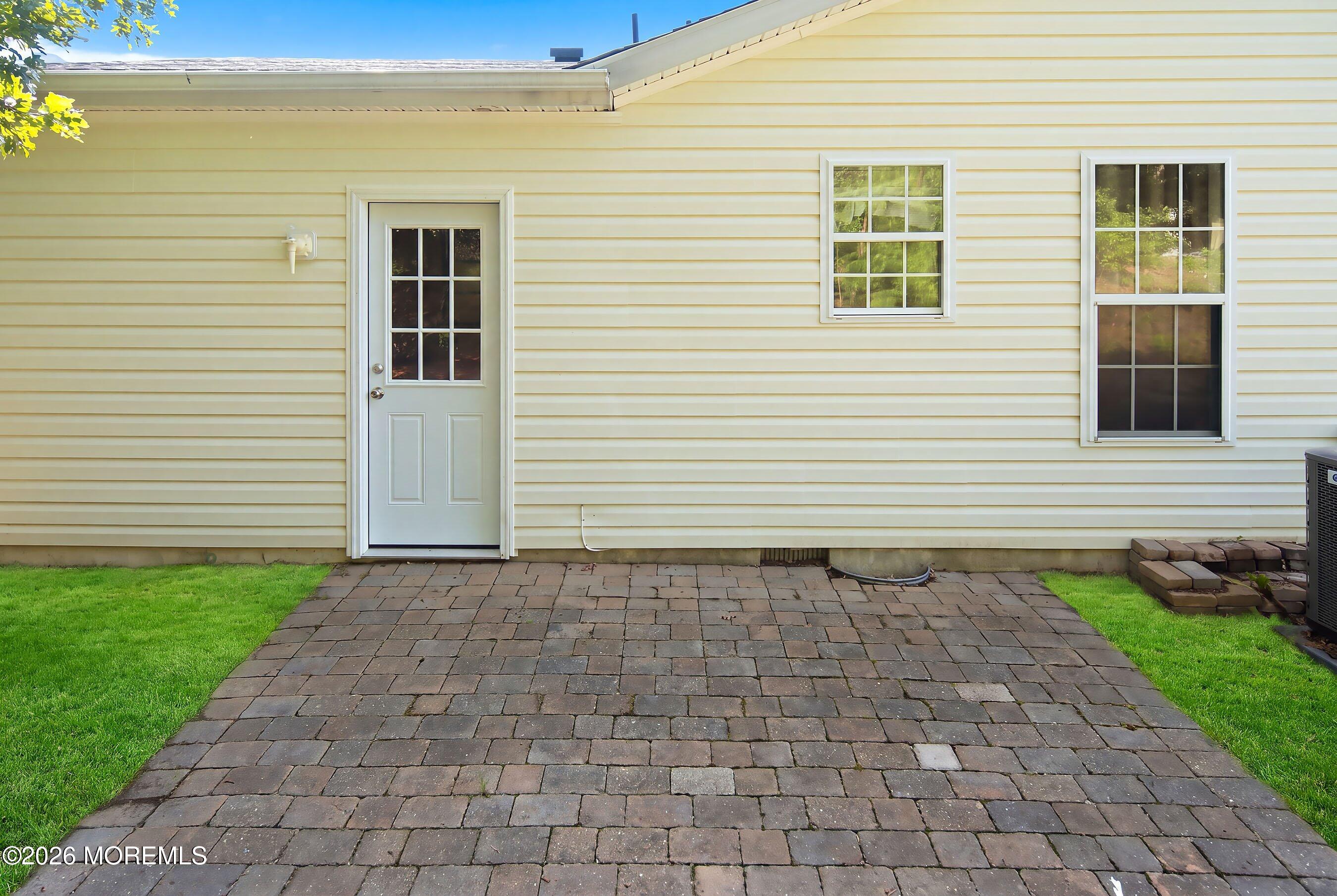 99 Oak Ridge Lane Manahawkin NJ 08050