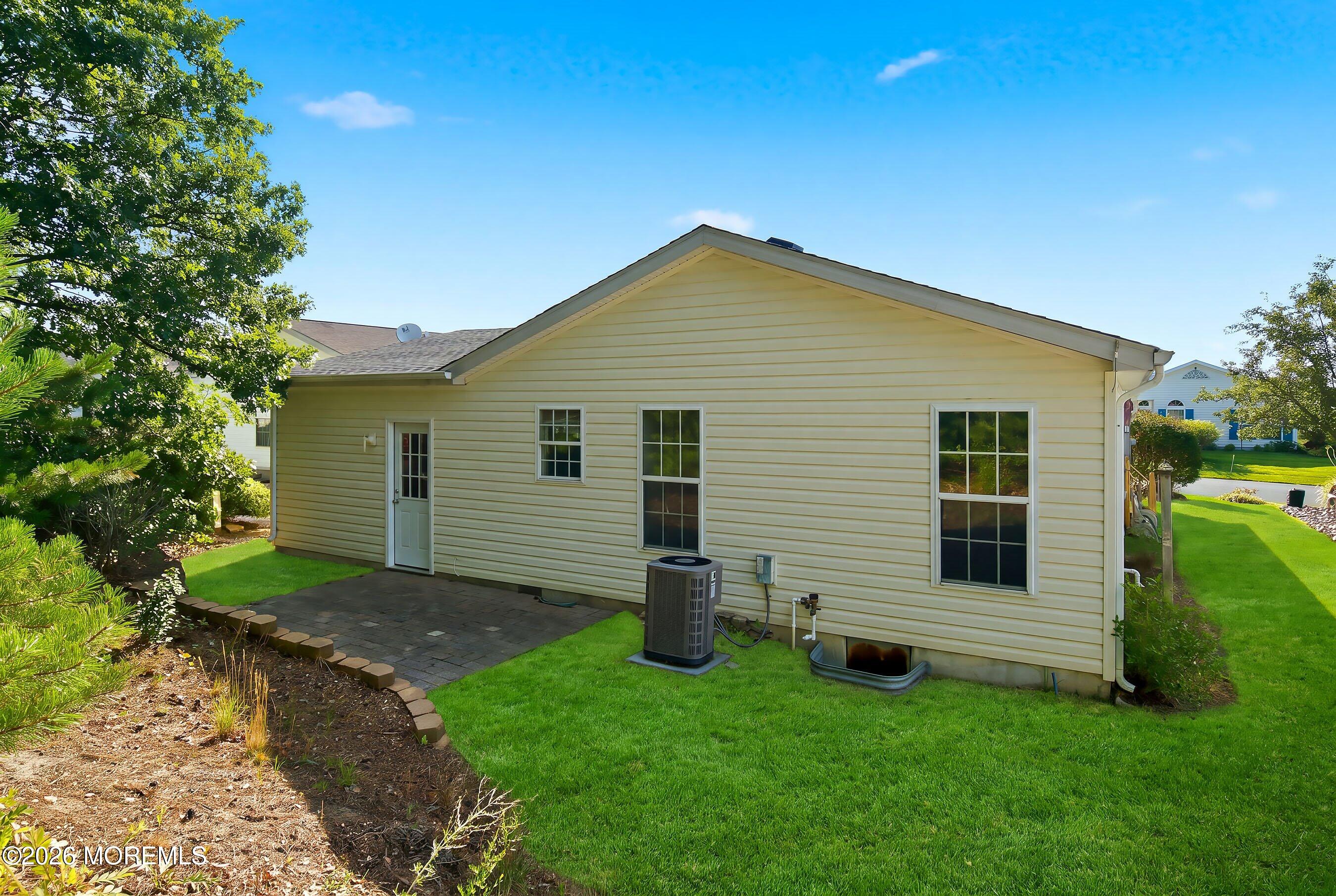 99 Oak Ridge Lane Manahawkin NJ 08050