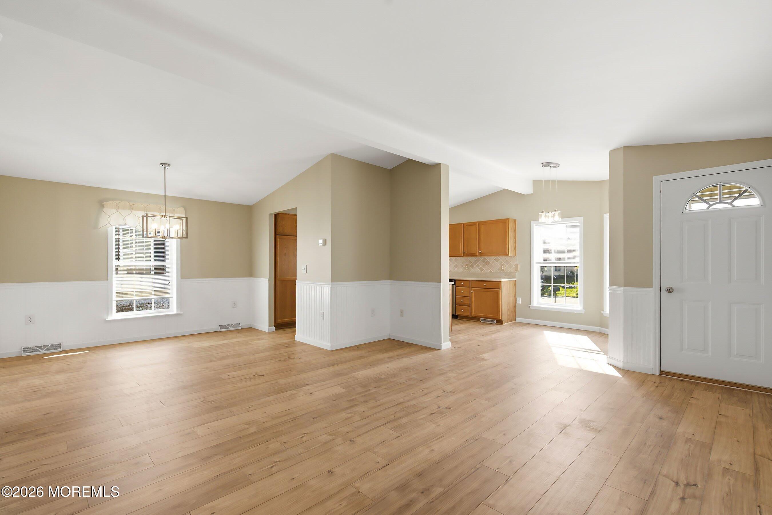 99 Oak Ridge Lane Manahawkin NJ 08050