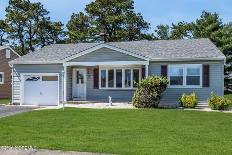 84 Westport Drive Toms River NJ 08757