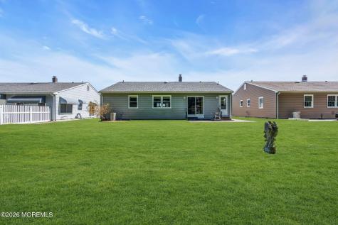 84 Westport Drive Toms River NJ 08757