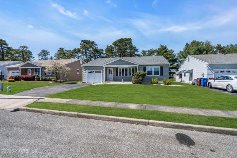 84 Westport Drive Toms River NJ 08757