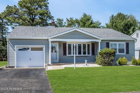 84 Westport Drive Toms River NJ 08757