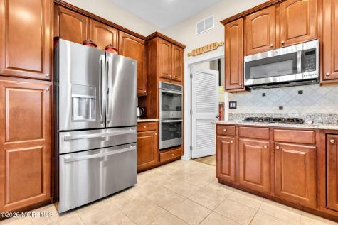3 Beach Haven Way Waretown NJ 08758